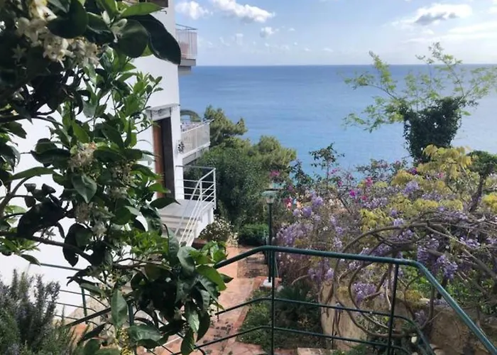 In Con Accesso Al Mare, Vista Mozzafiato * Palermo