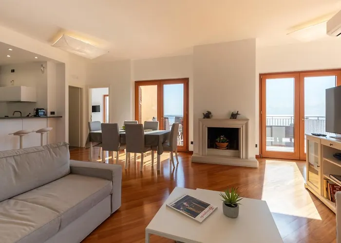 Apartment In Con Accesso Al Mare, Vista Mozzafiato Palermo
