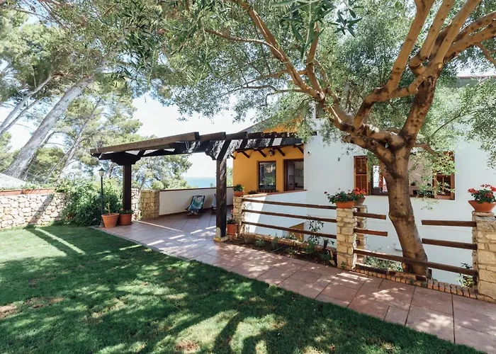 Apartment In Con Accesso Al Mare, Vista Mozzafiato